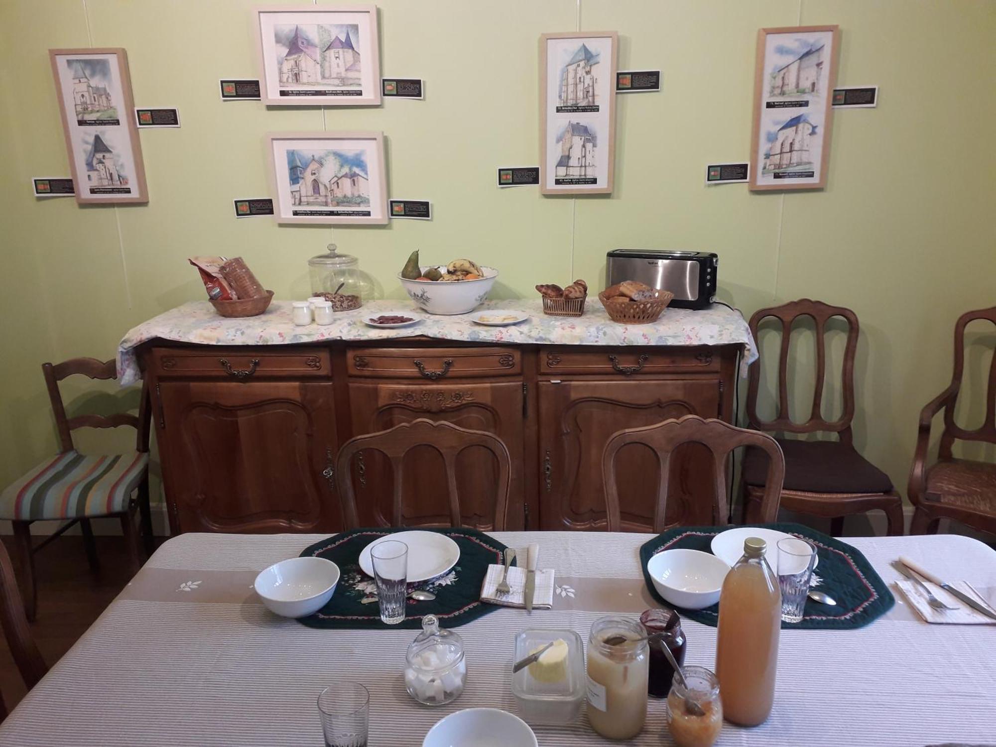 Gite Tante Aurore Et Chambres D'Hotes Chemery-Chehery ภายนอก รูปภาพ